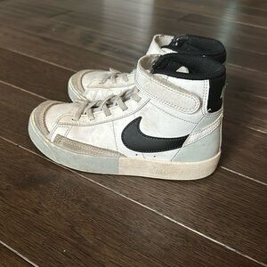 Nike sneakers size 13.5